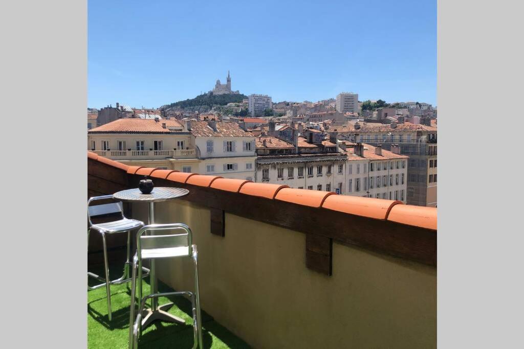 Loft Moderne Vue Vieux Port Terrasse Rooftop Apartment Marseille Luaran gambar