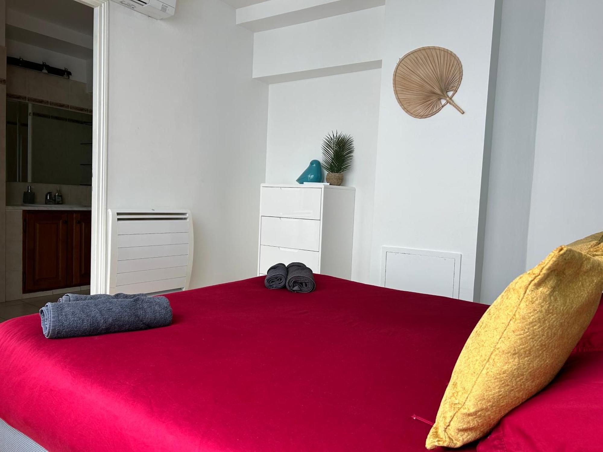 Loft Moderne Vue Vieux Port Terrasse Rooftop Apartment Marseille Luaran gambar