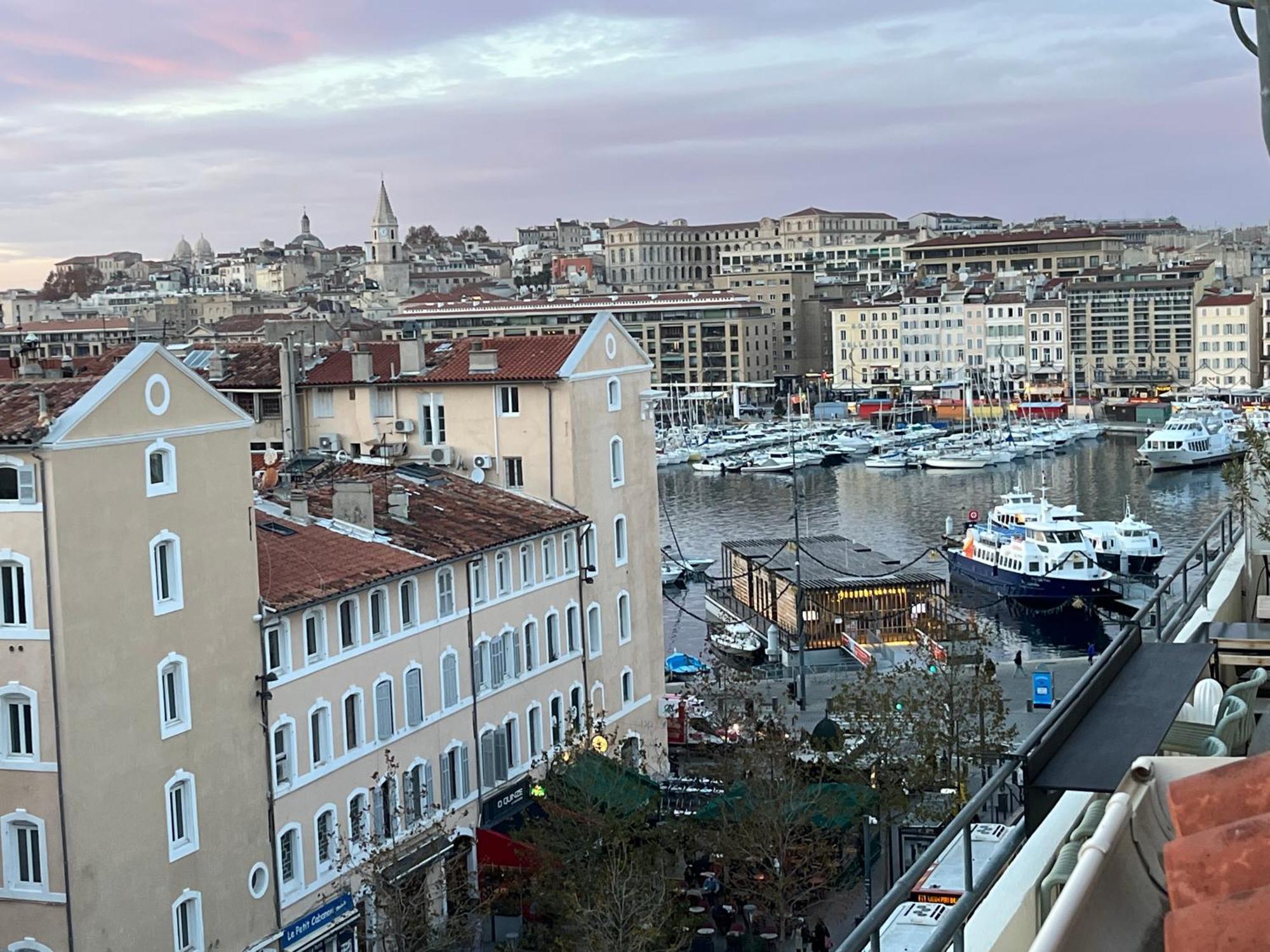 Loft Moderne Vue Vieux Port Terrasse Rooftop Apartment Marseille Luaran gambar